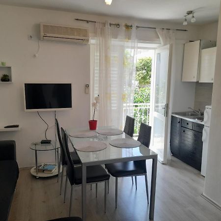Apartment Roky Hvar Town Exterior photo