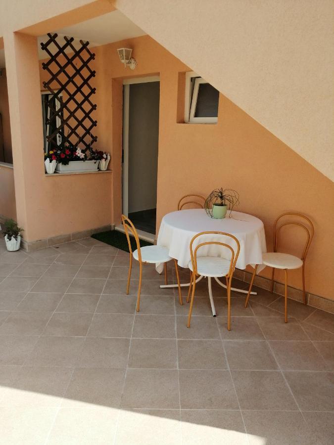 Apartment Roky Hvar Town Exterior photo